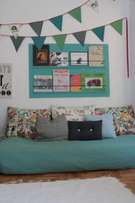 Decoração DIY Mundo de Sofia - livros